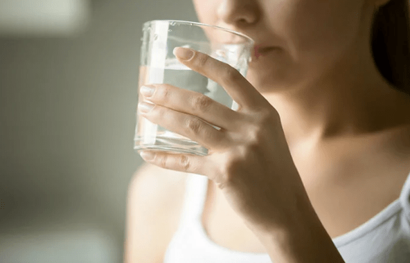 Beba su estándar de agua durante el día