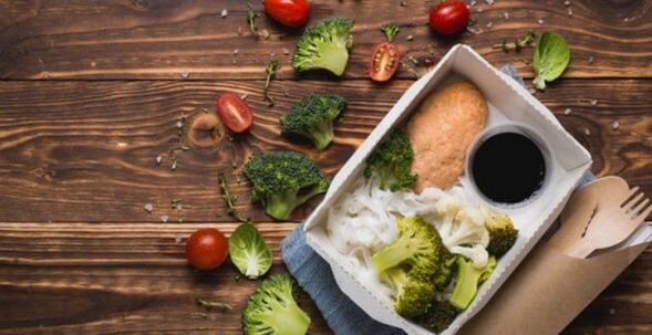 comida seria para el almuerzo con una nutrición adecuada